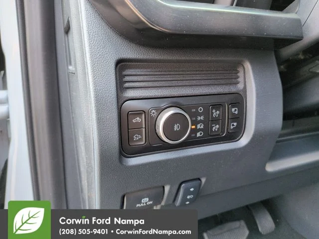 New 2026 Avalanche Ford Lariat image 13