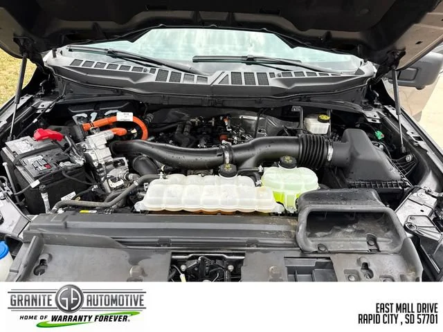 Used 2024 Grey Ford XLT image 21