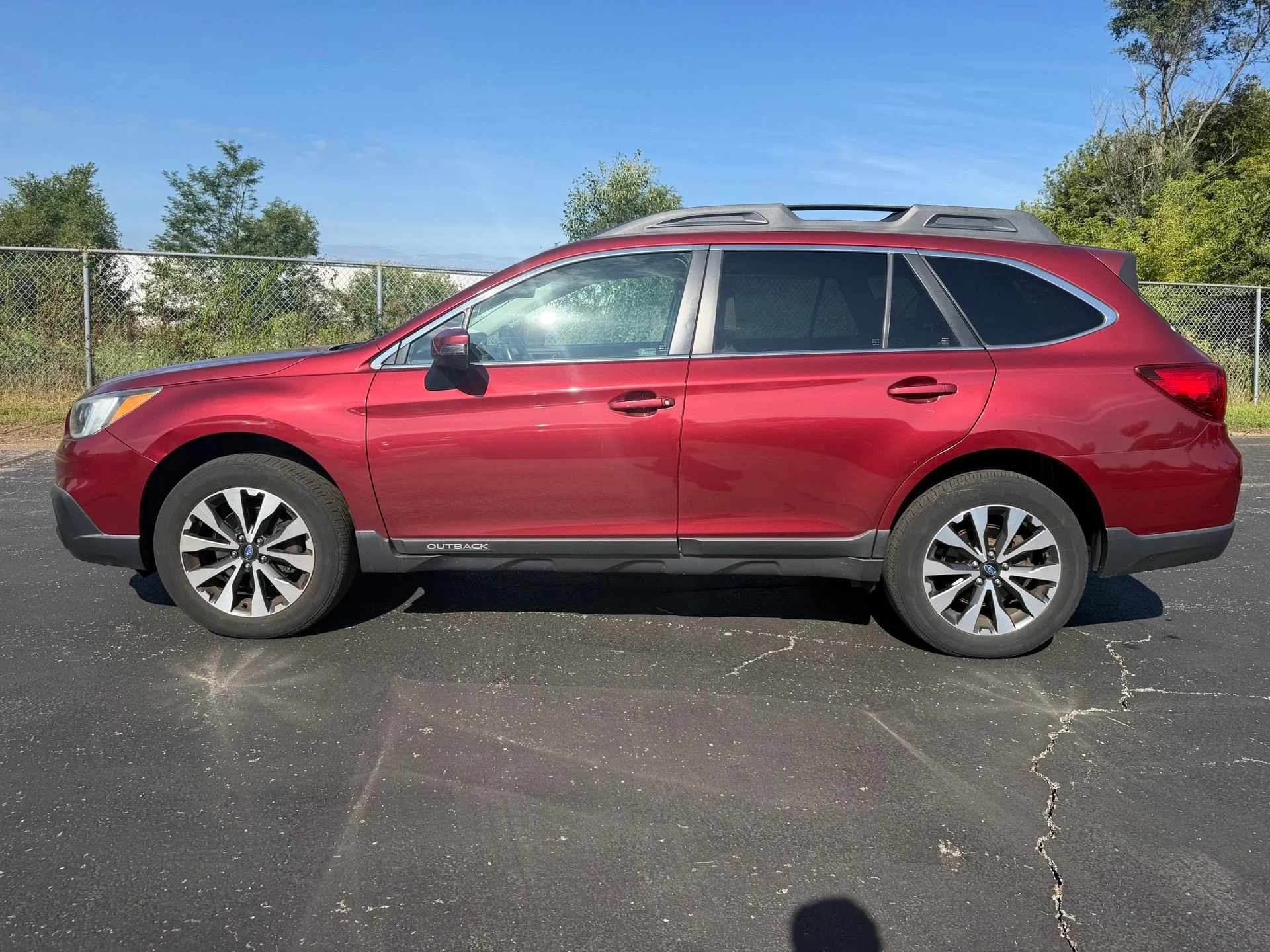 Used 2017 Red Subaru 2.5i image 10