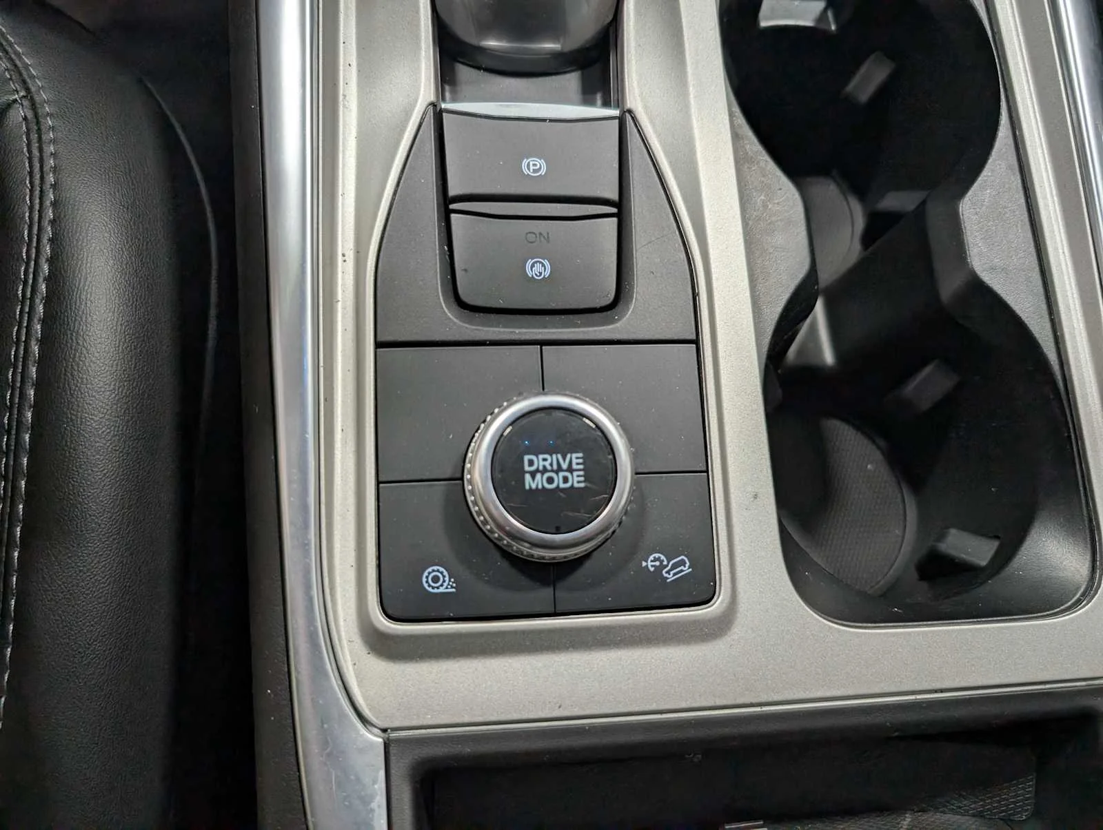 Used 2023 Iconic Silver Metallic Ford XLT image 29