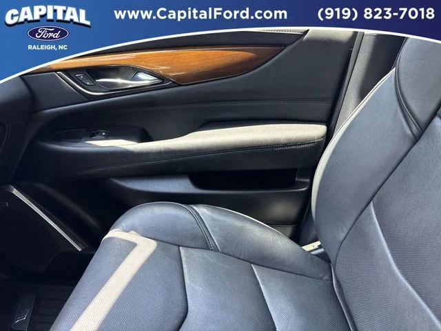 Used 2020 Silver Cadillac Premium Luxury image 29