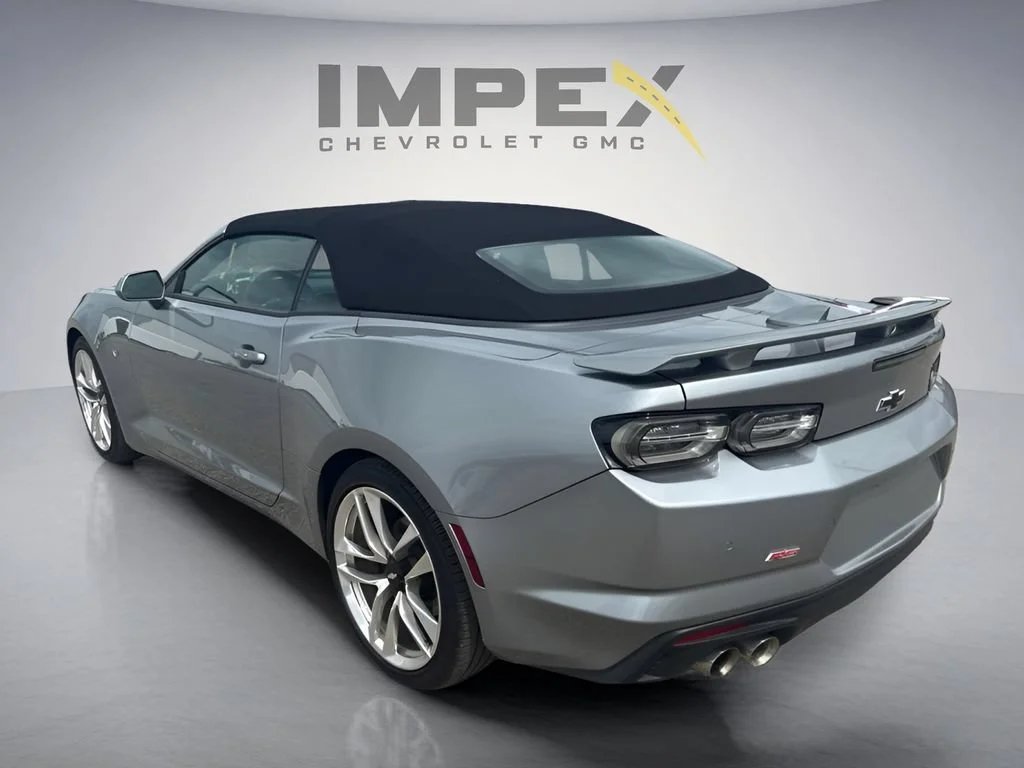 Used 2024 Sharkskin Metallic Chevrolet 3LT image 3