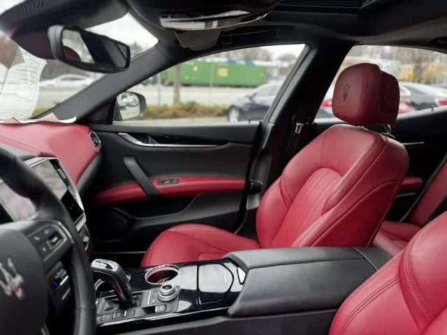 2021 Maserati Ghibli S GranLusso - Photo 17