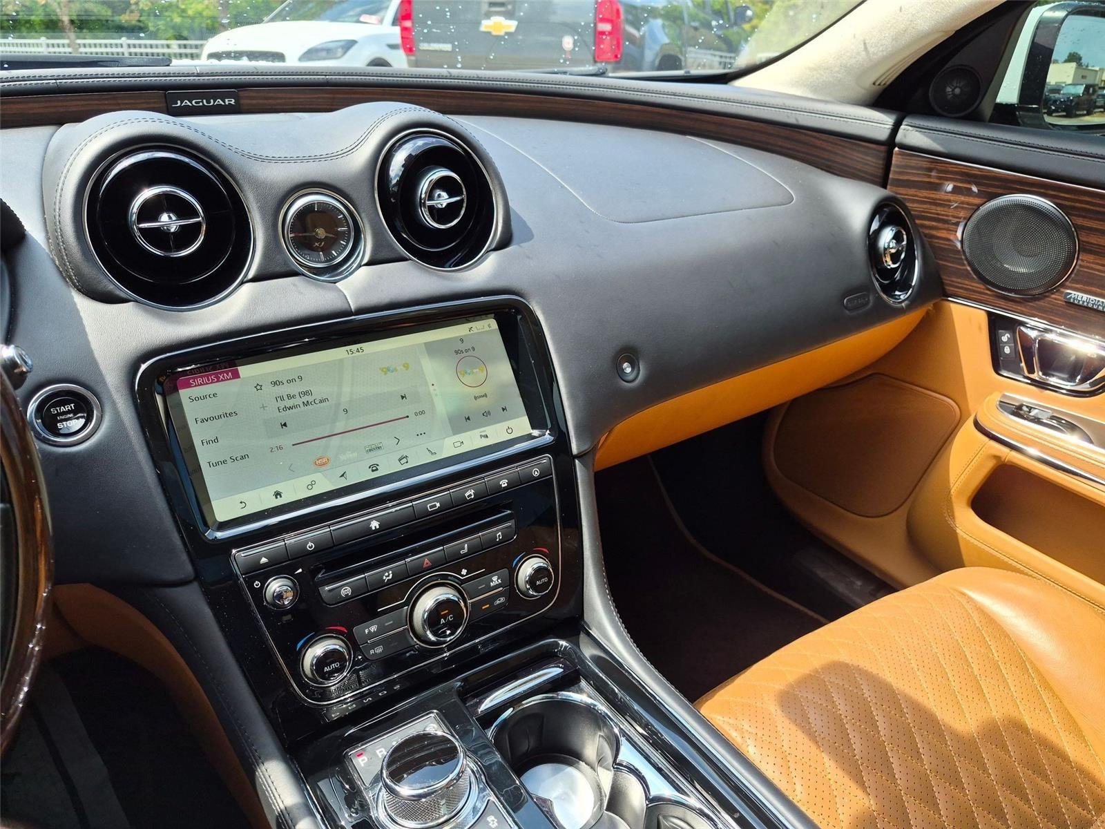 Used 2018 Fuji White Jaguar XJL Portfolio image 24