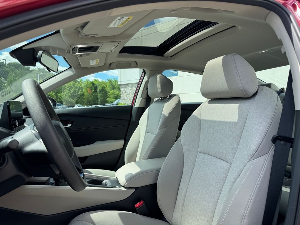 2025 Honda Accord SE - Photo 19