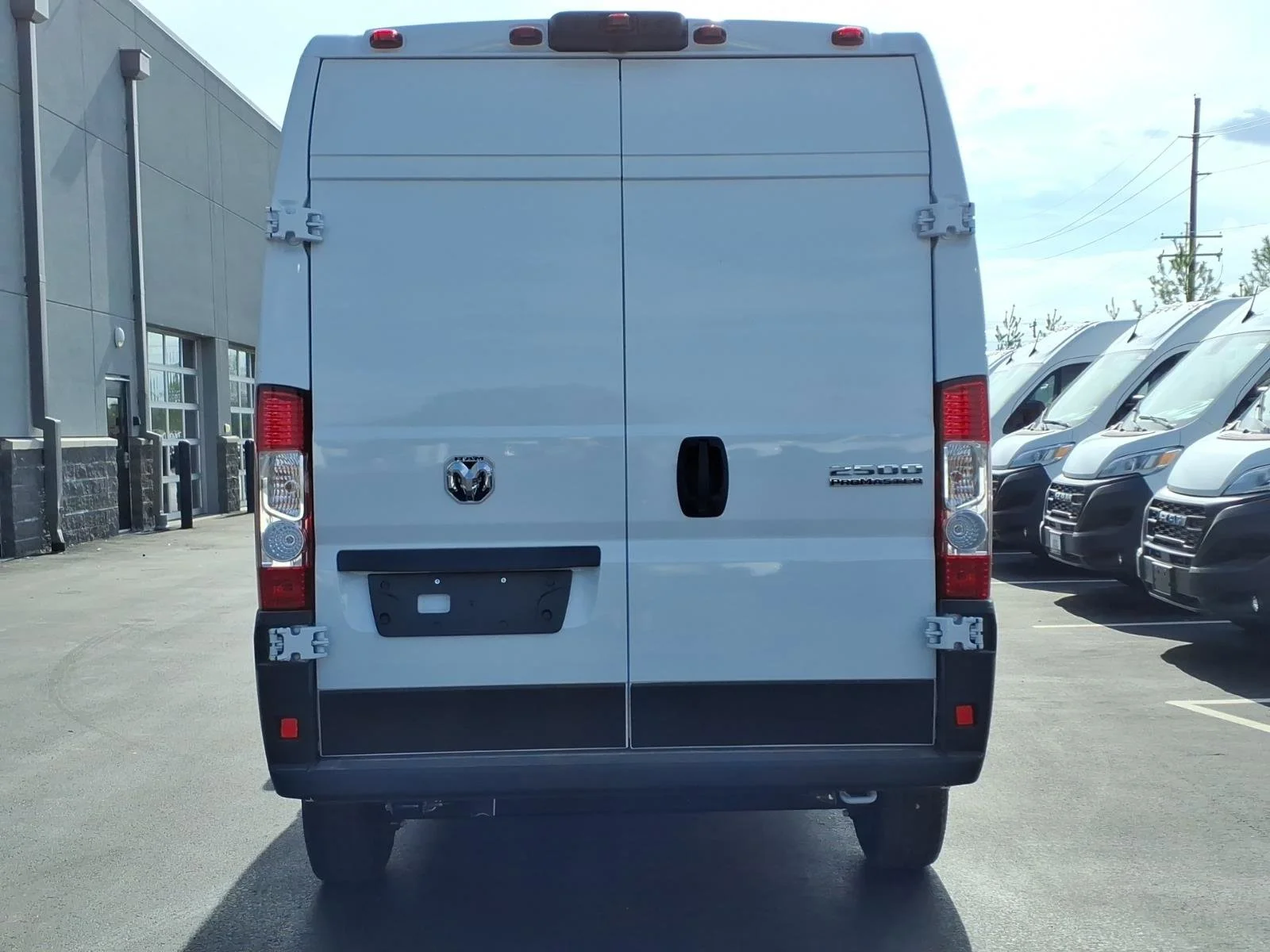 New 2026 Bright White Clearcoat Ram Tradesman image 20