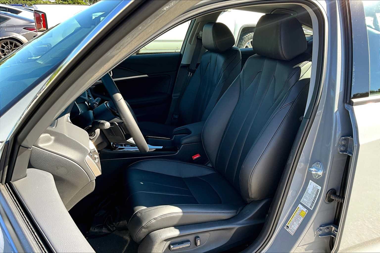 Used 2026 Urban Gray Pearl Acura  image 9