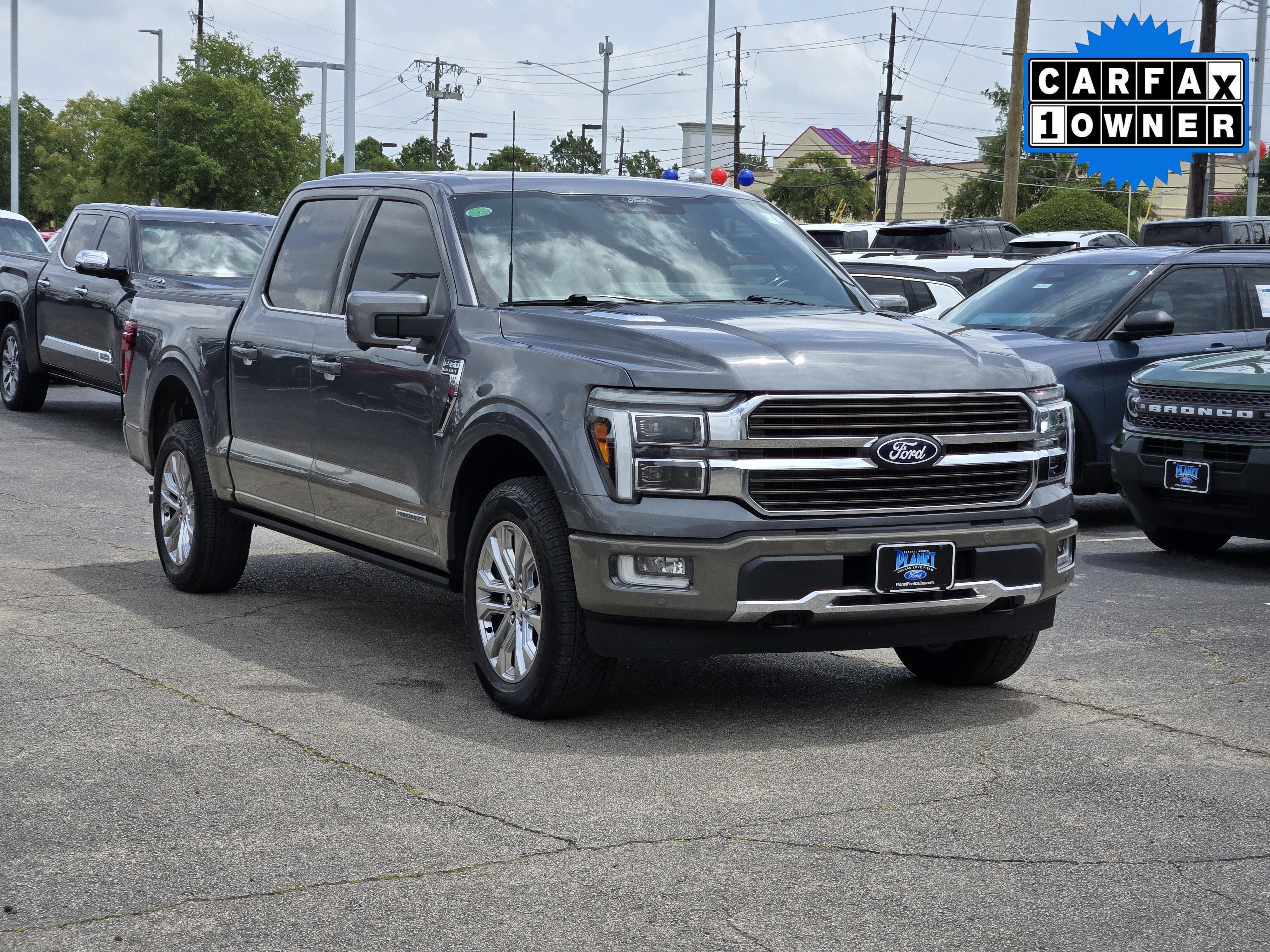 Used 2025 Gray Metallic Ford King Ranch image 3