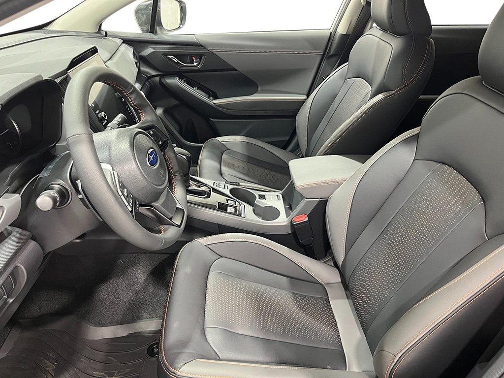 New 2026 CRYSTAL WHITE PEARL Subaru Limited image 11