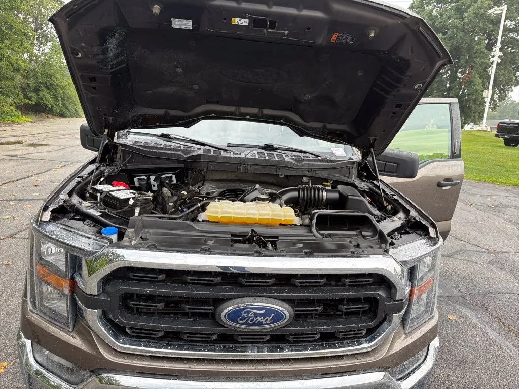 Used 2023 Gray Ford XL image 27