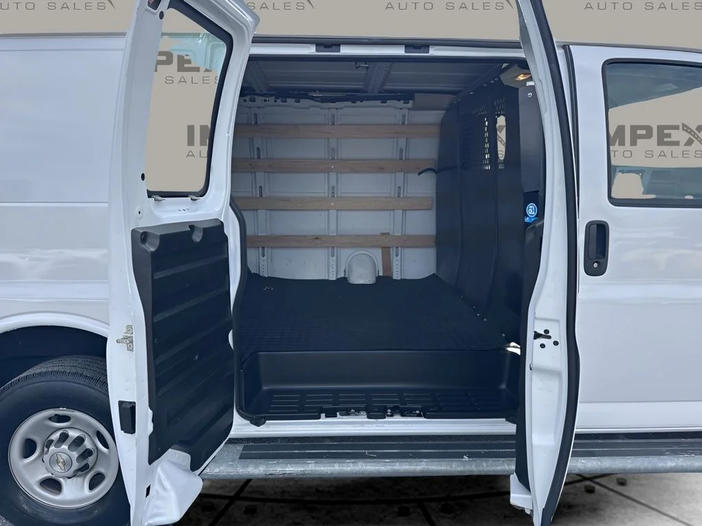 Used 2023 White Chevrolet Work Van image 20