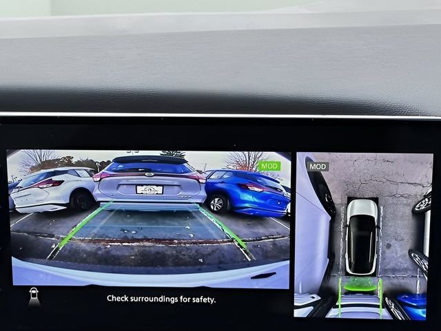 New 2025 White Nissan SR image 19