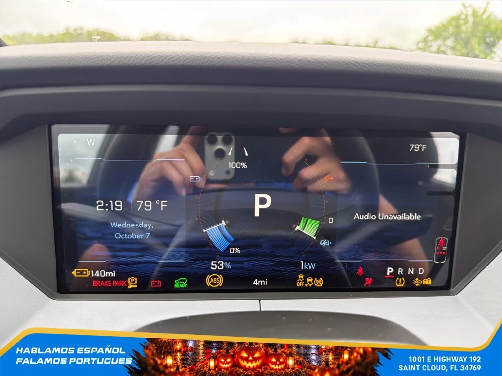 2027 Chevrolet Bolt LT - Photo 9