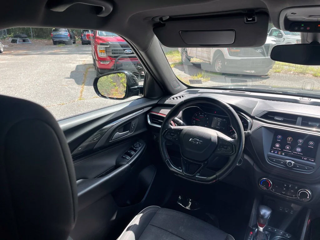 Used 2022 Black Chevrolet RS image 9