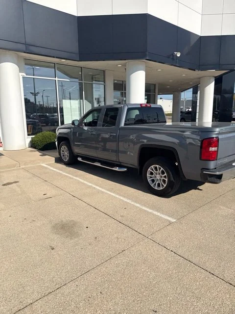 Used 2015 LIGHT STEEL GRAY METALLIC GMC SLE image 4