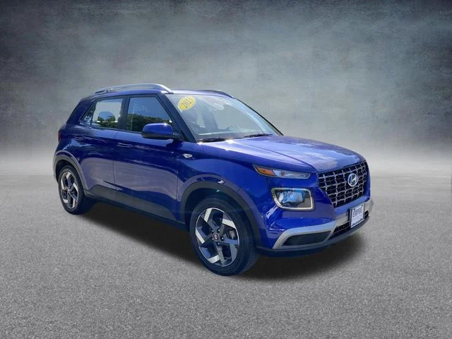 Used 2023 Blue Hyundai SEL image 4