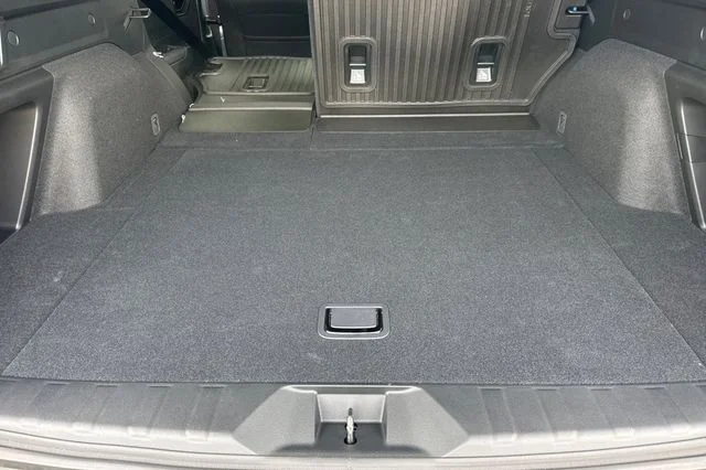 New 2026 SAPPHIRE BLUE PEARL Subaru Premium image 12