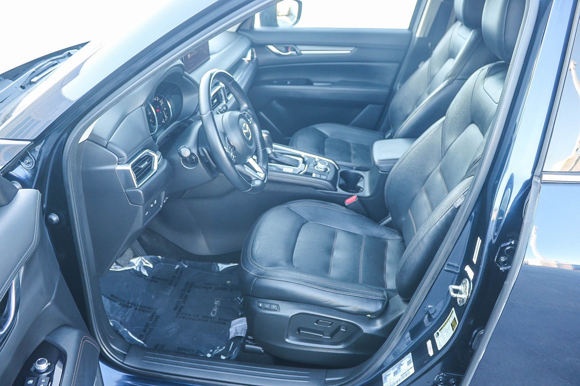 Used 2021 Deep Crystal Blue Mica Mazda Grand Touring image 17