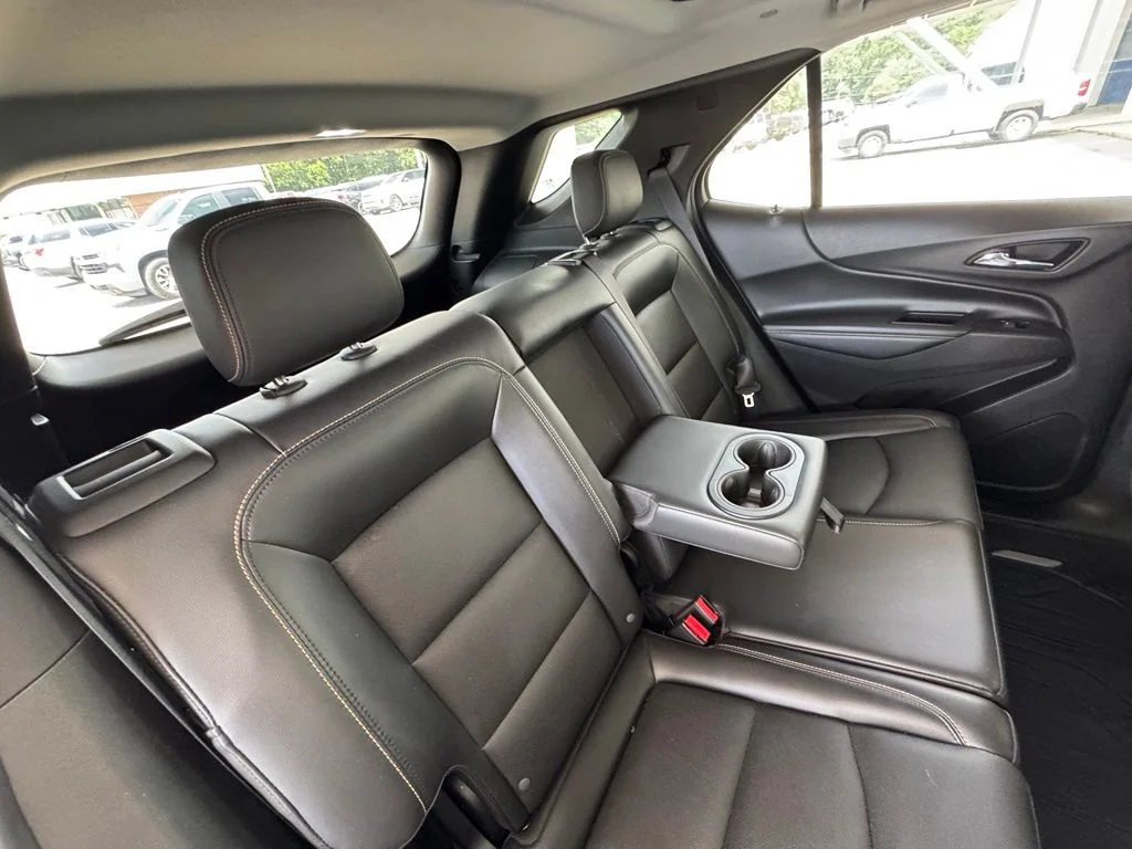 Used 2020 Silver Chevrolet Premier image 25