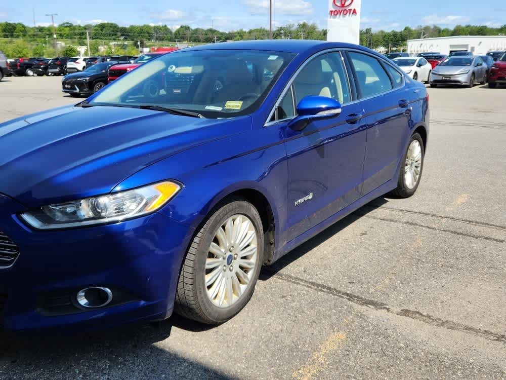 Used 2016 Deep Impact Blue Ford SE Hybrid image 4