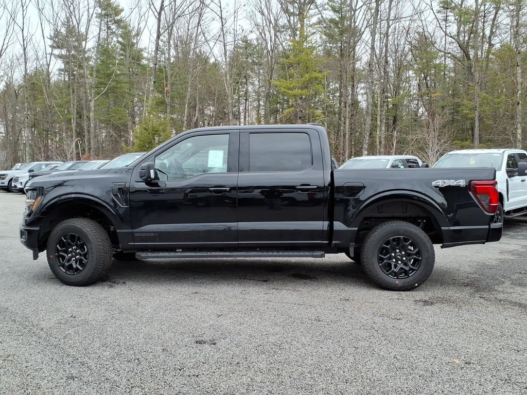 New 2026 Agate Black Metallic Ford XLT image 3