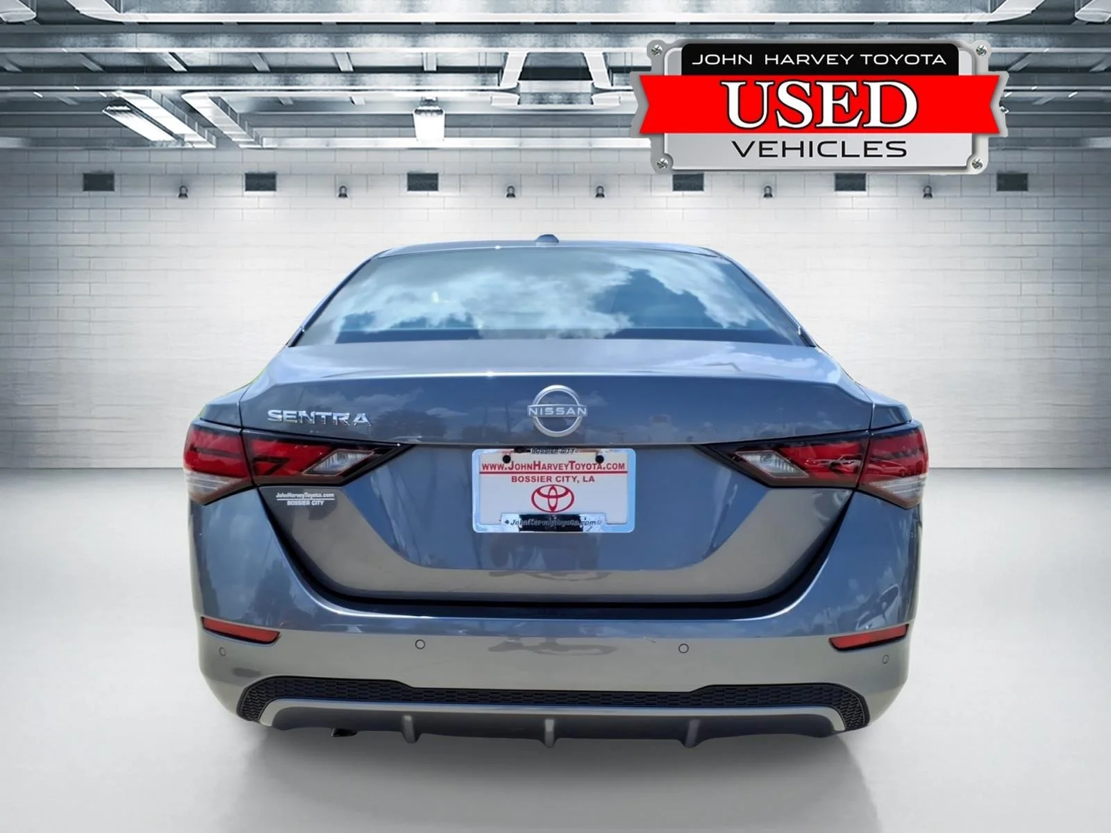 Used 2025 Gun Metallic Nissan SV image 3