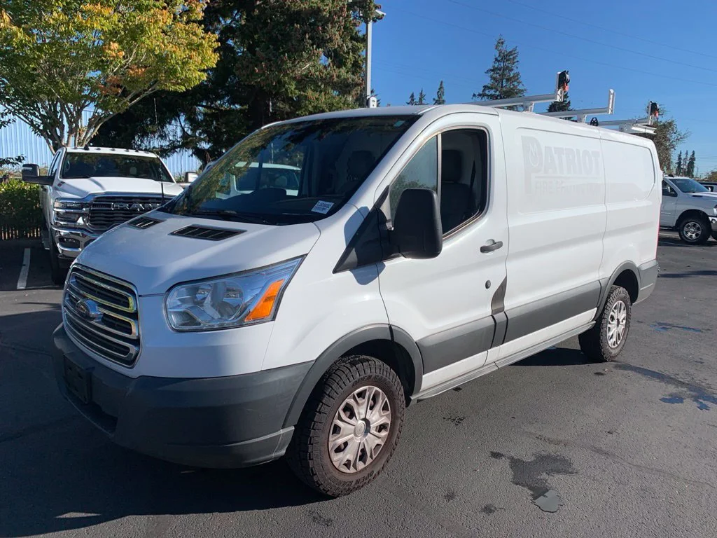 Used 2016 Oxford White Ford Base image 1