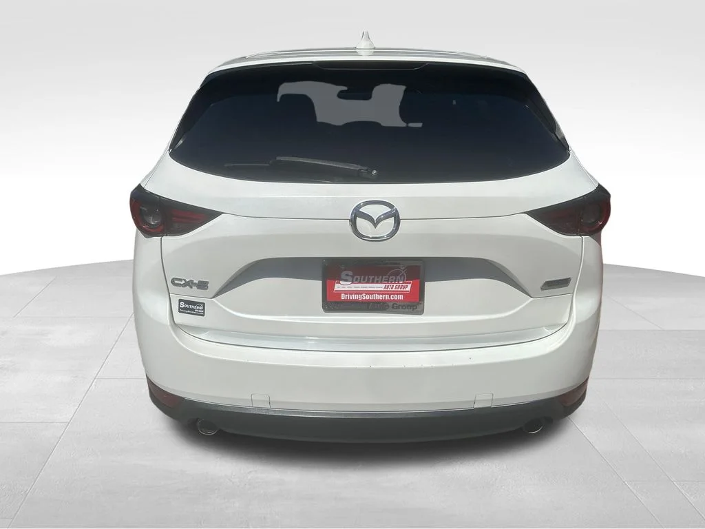 Used 2017 White Mazda Grand Touring image 21