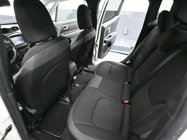 2020 Jeep Renegade Altitude - Photo 35