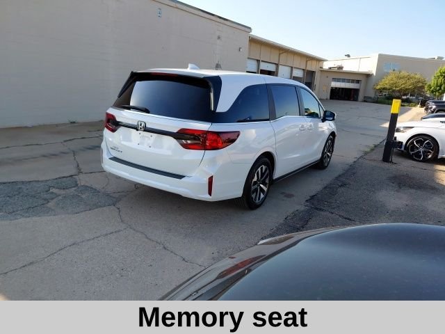 New 2026 Platinum White Pearl Honda EX-L image 4
