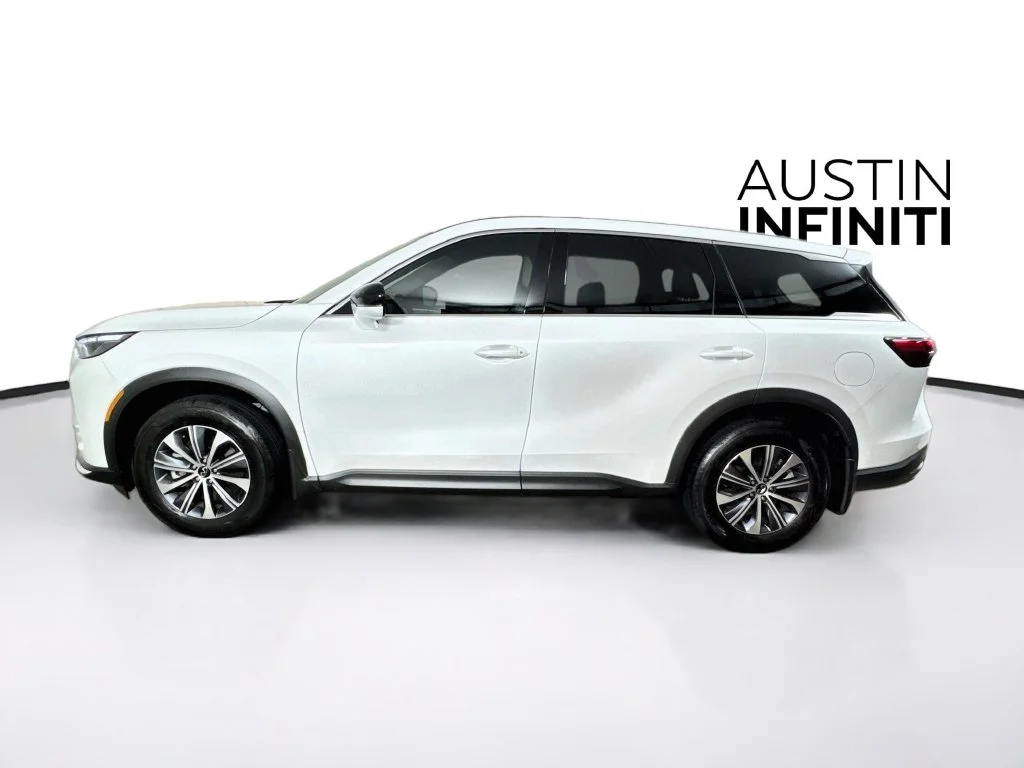Certified Used 2027 White INFINITI PURE image 6