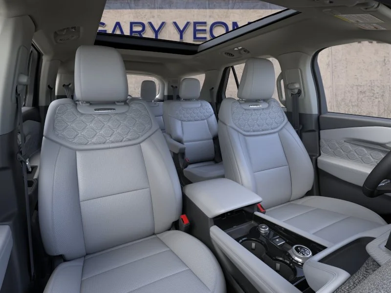 New 2026 Space White Metallic Ford Platinum™ image 10