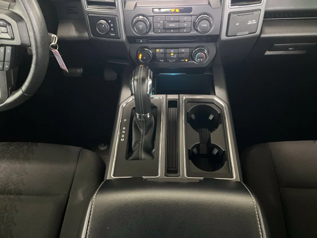 Used 2018 White Ford XLT image 10