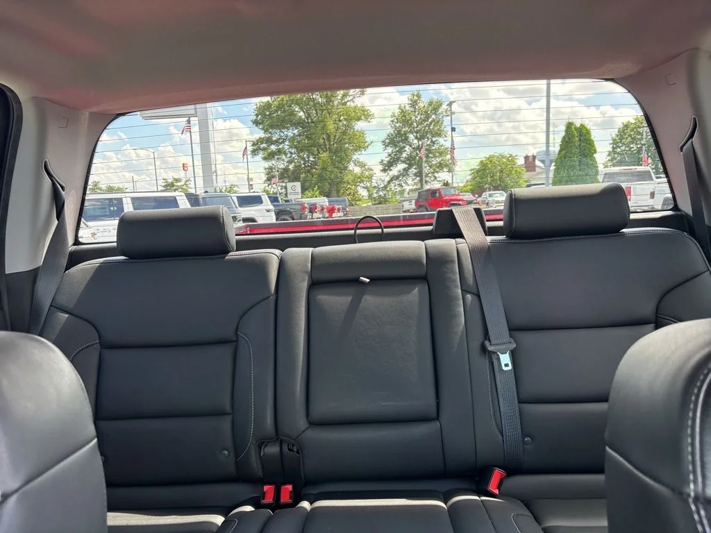 Used 2018 Cardinal Red GMC SLT image 33