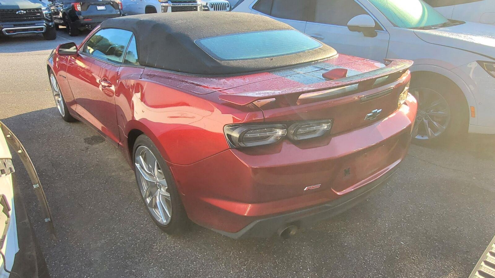 Used 2021 WILD CHERRY TINTCOAT Chevrolet 1LT image 8
