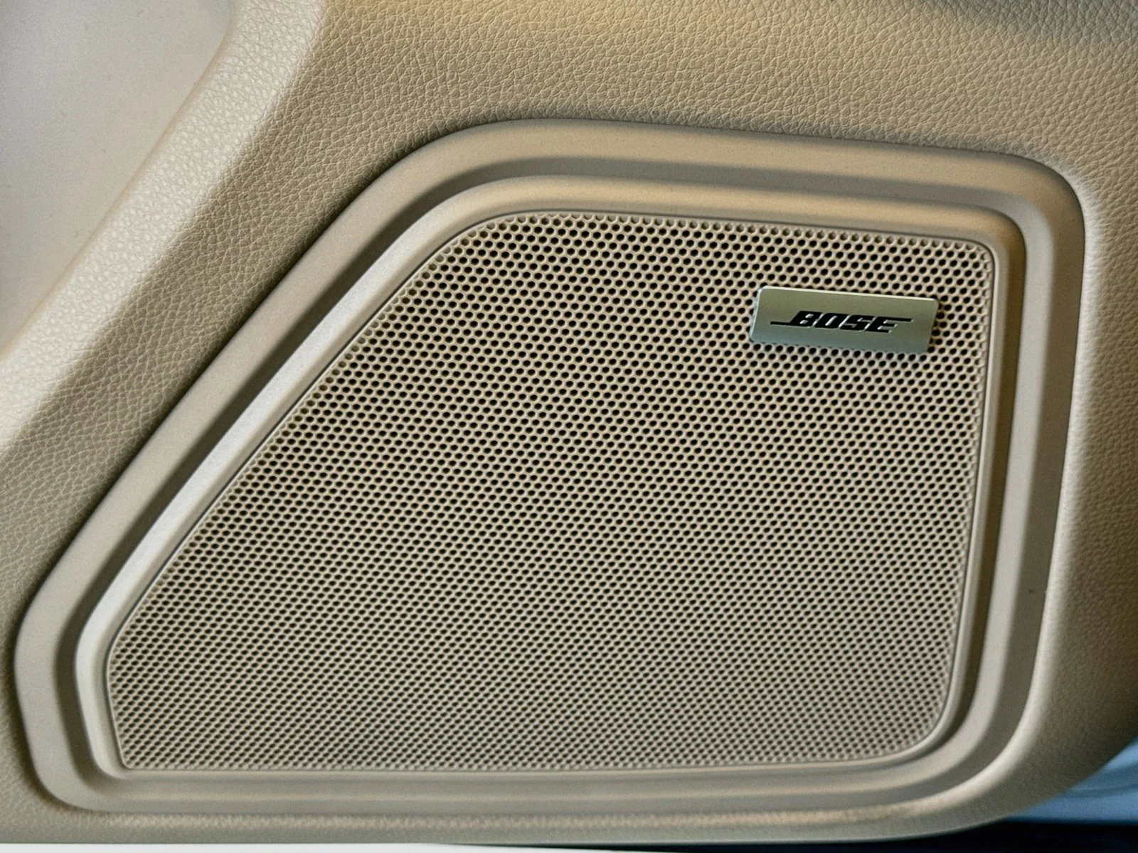 Used 2026 Dolomite Silver Metallic Porsche  image 12