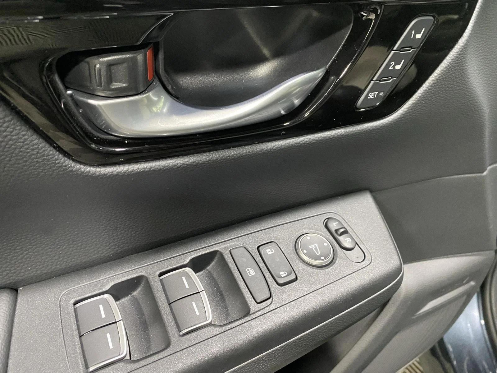 Used 2023 Meteorite Gray Metallic Honda Sport Touring image 18