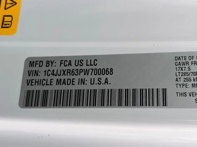 Certified Used 2023 White Jeep Rubicon 4xe image 38