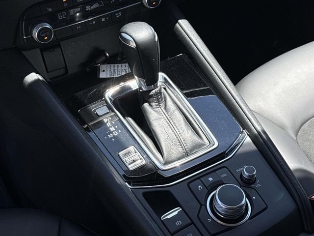 Used 2019 White Mazda Touring image 21