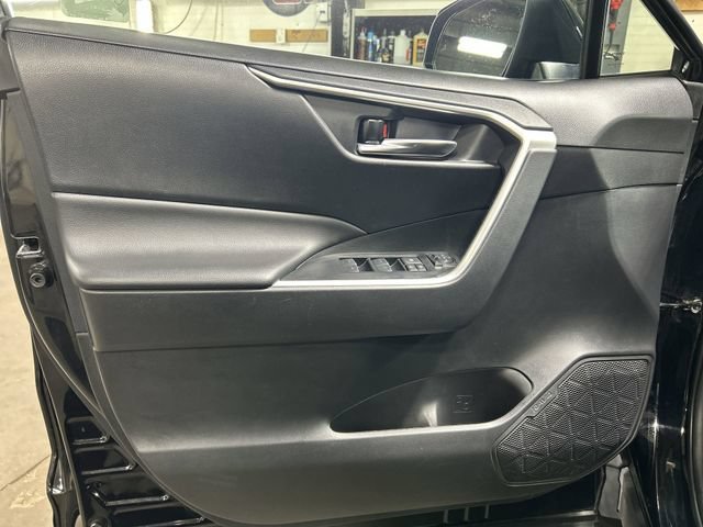 Used 2024 Midnight Black Metallic Toyota XLE image 22