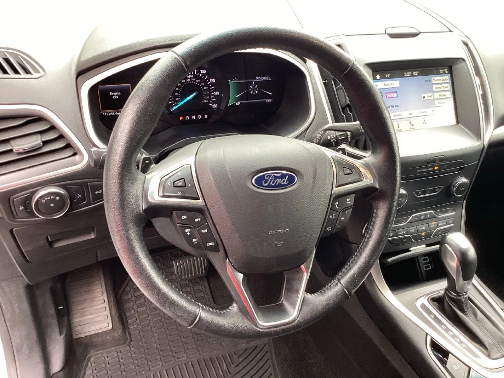Used 2017 White Ford SEL image 15