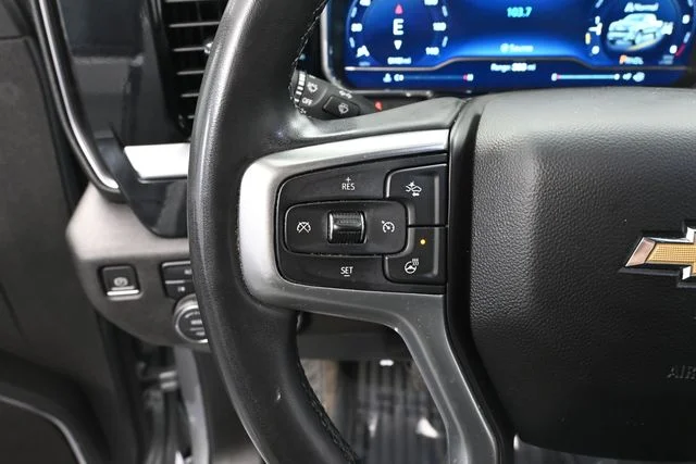 Used 2023 Gray Chevrolet LT image 21