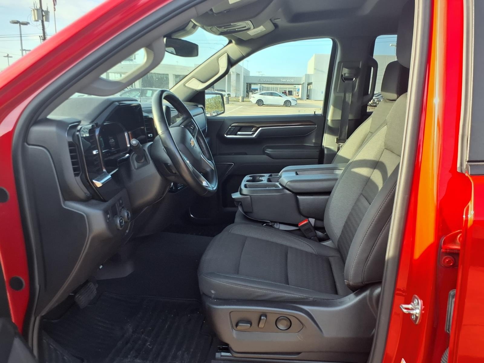 2025 Chevrolet Silverado 1500 photo 15 of 25