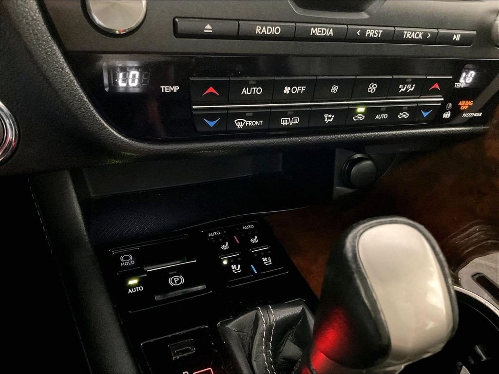Used 2017 Silver Lexus 350 image 27