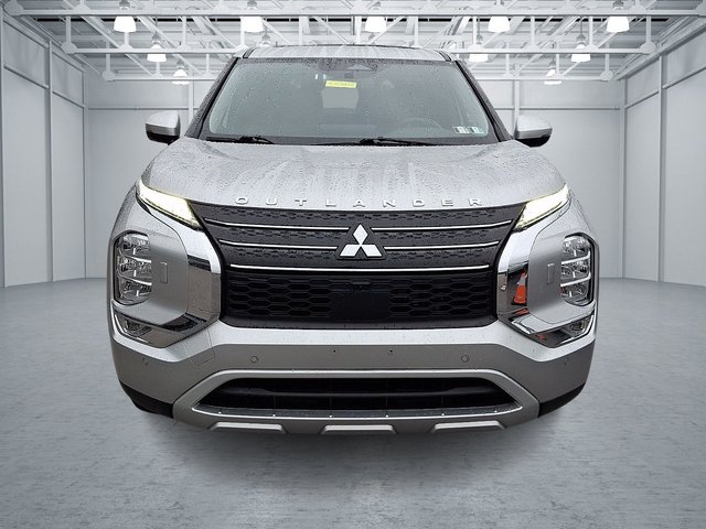 2024 Mitsubishi Outlander Plug-In Hybrid SE