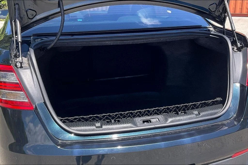 Used 2014 Blue Ford Limited image 27