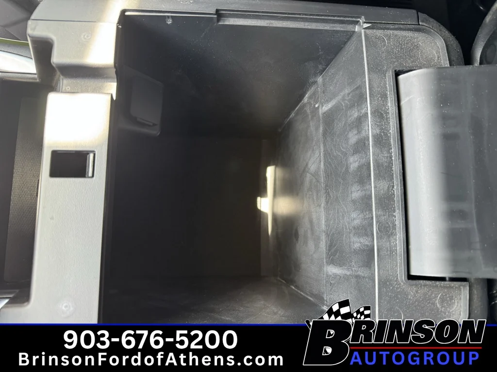 Used 2023 Agate Black Metallic Ford XLT image 31