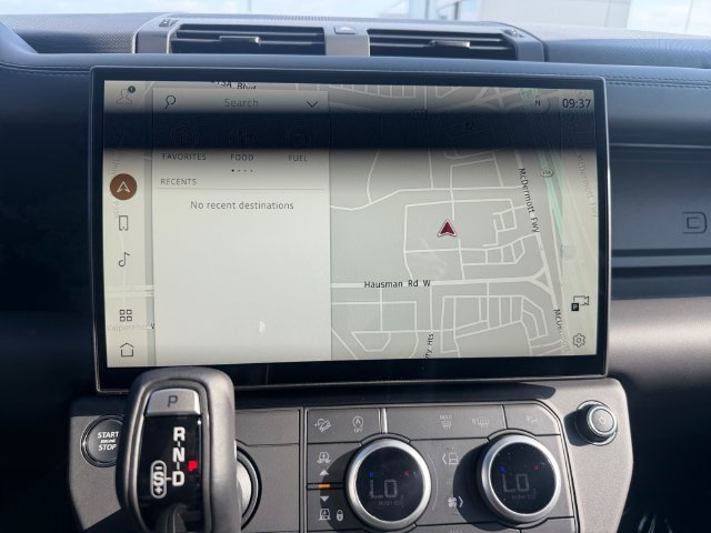 New 2026 Santorini Black Land Rover S image 20