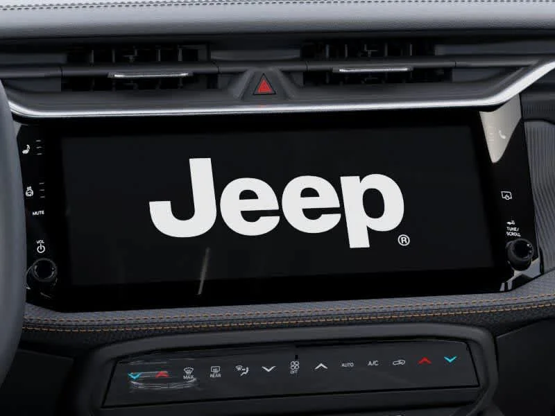 New 2026 Bright White Clear-Coat Exterior Paint Jeep Overland image 18