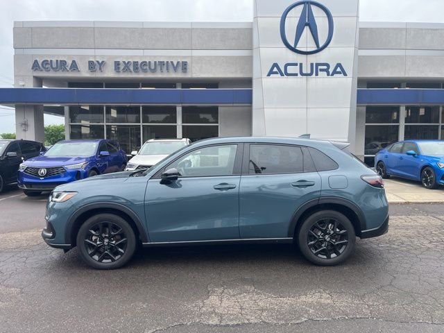 Used 2025 Urban Gray Pearl Honda Sport image 4